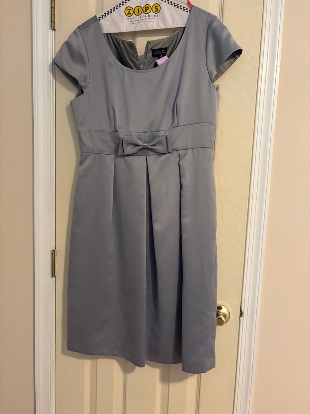 Tahari Light Gray Cap-Sleeve Midi Dress with Front Bow